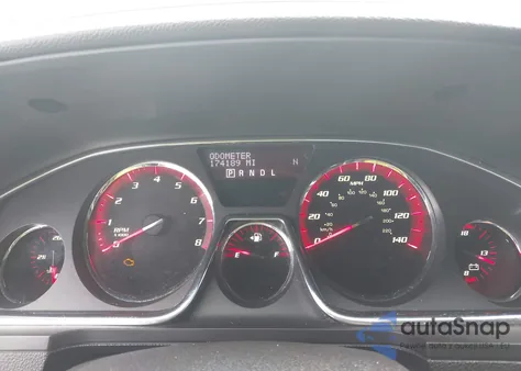 2015 GMC Acadia Slt-2 z USA, uszkodzony, nr VIN 1GKKVSKD0FJ195630